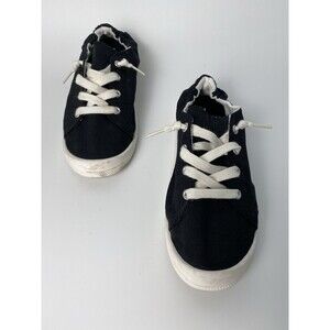 Torrid Black Canvas Sneakers 6.5 WW Extra Wide Shoes